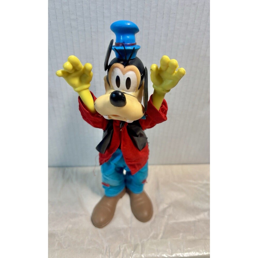 VNT 1960’s Walt Disney Goofy Rubber Face Doll Cloth Clothes Marx Dakin